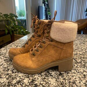 Indigo Rd Mallory Combat Boots Faux Fur Suede Lace Up Zipper Womens 8.5